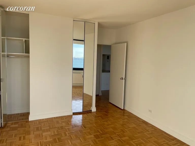 New York City Real Estate | View 377 Rector Place, 11J | room 2 | View 3