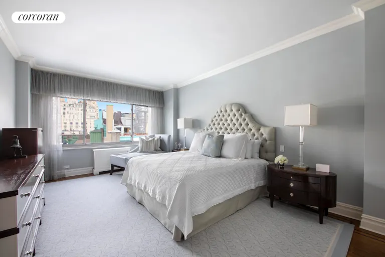 New York City Real Estate | View 10 East 70th Street, 10D | room 10 | View 11