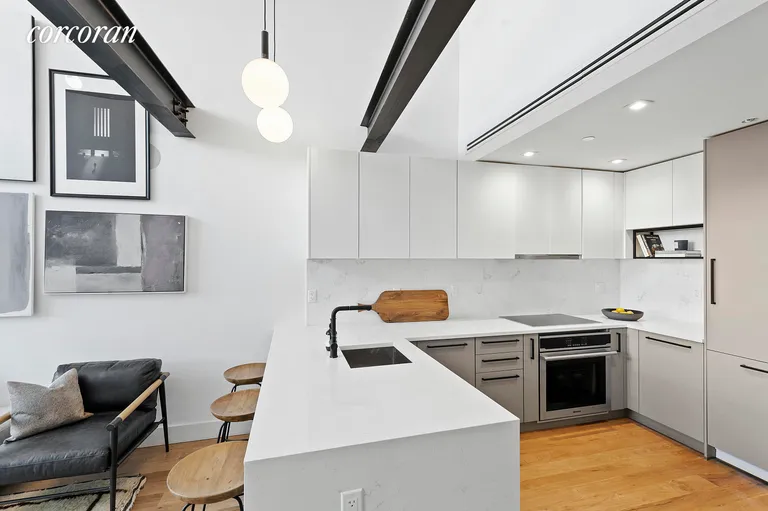 New York City Real Estate | View 41 Goodwin Place, 3R | room 2 | View 3