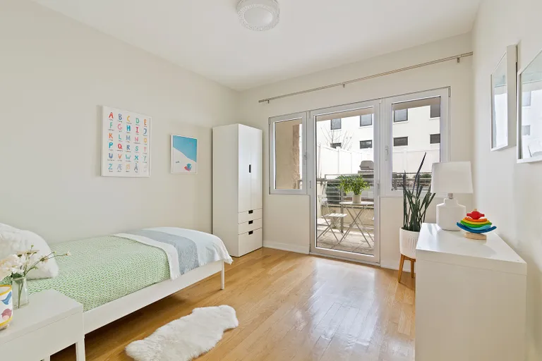 New York City Real Estate | View 290 13th Street, 1 | room 4 | View 5