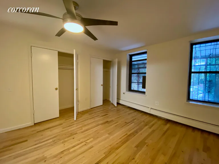 New York City Real Estate | View 366 Greene Avenue, parlor | room 15 | View 16