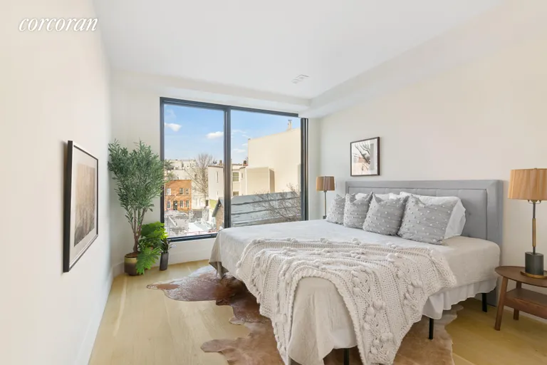 New York City Real Estate | View 141 Green Street, 3 | room 3 | View 4