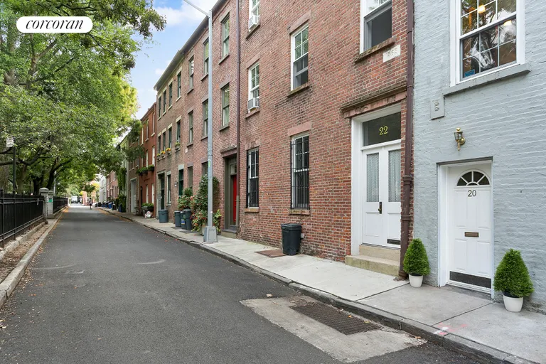 New York City Real Estate | View 20 Verandah Place | Best block in Cobble Hill | View 14