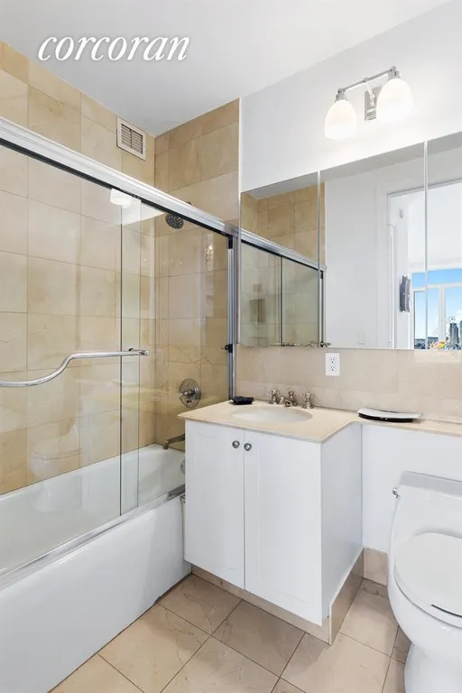 New York City Real Estate | View 400 East 51st Street, 21C | Bathroom | View 10