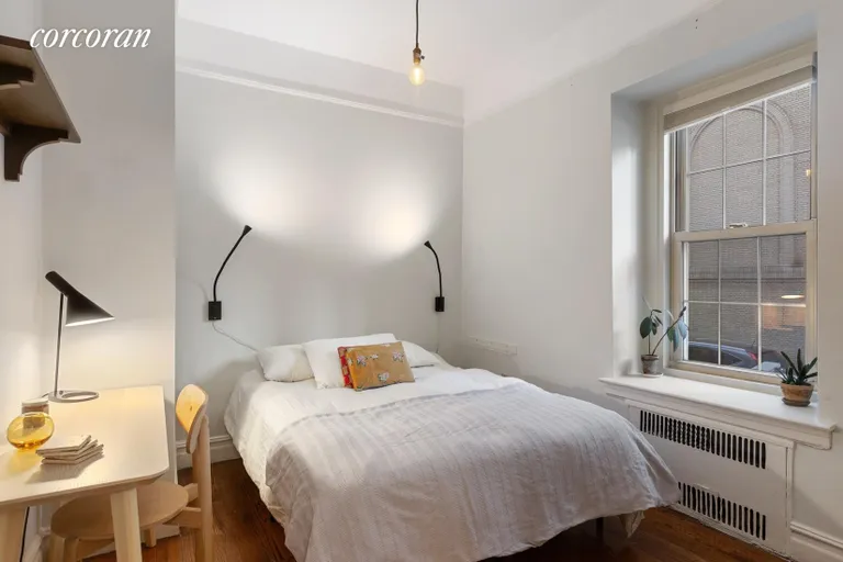 New York City Real Estate | View 45 Pineapple Street, 2B | 2 Beds, 1 Bath | View 1