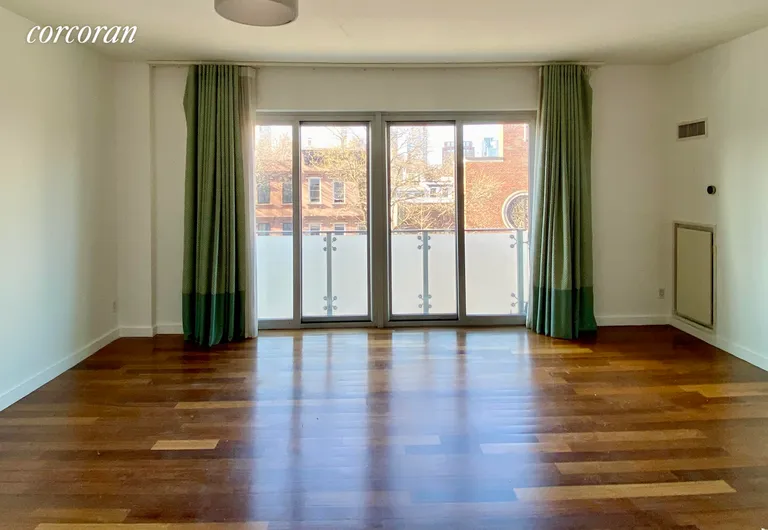 New York City Real Estate | View 181 Clermont Avenue, 302 | room 2 | View 3