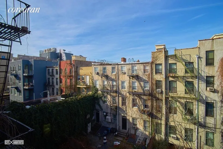 New York City Real Estate | View 32 Tiffany Place, 3-L | room 17 | View 18