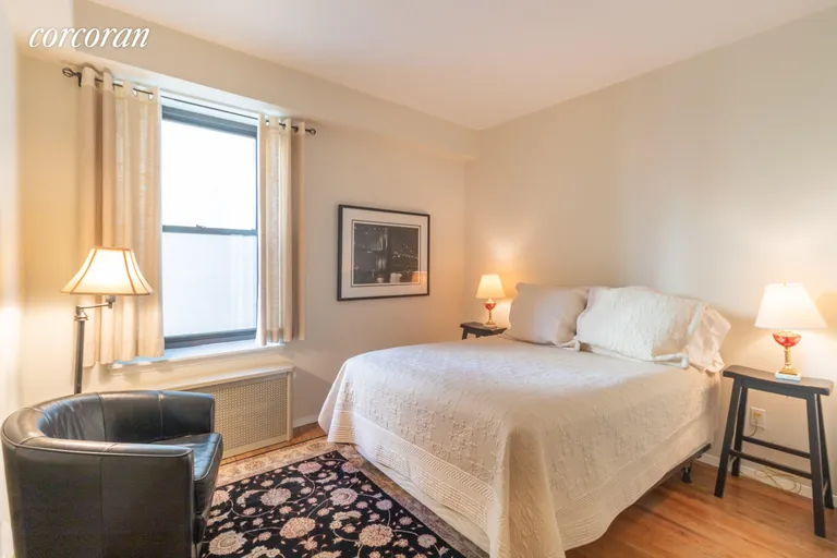 New York City Real Estate | View 101 West 81st Street, 502 | room 3 | View 4