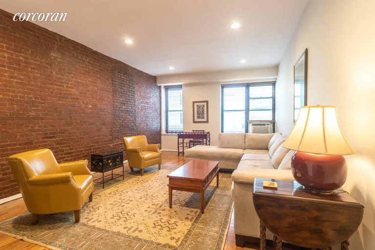 New York City Real Estate | View 101 West 81st Street, 502 | 1 Bed, 1 Bath | View 1