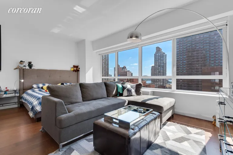 New York City Real Estate | View 200 East 94th Street, 905 | 1 Bath | View 1