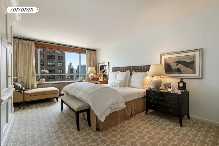 New York City Real Estate | View 190 East 72nd Street, 26B | room 2 | View 3