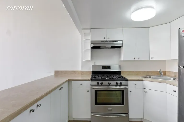 New York City Real Estate | View 215 East 24th Street, 722 | room 2 | View 3
