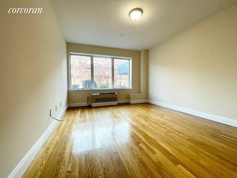 New York City Real Estate | View 23-25 31st Avenue, 1A | room 2 | View 3