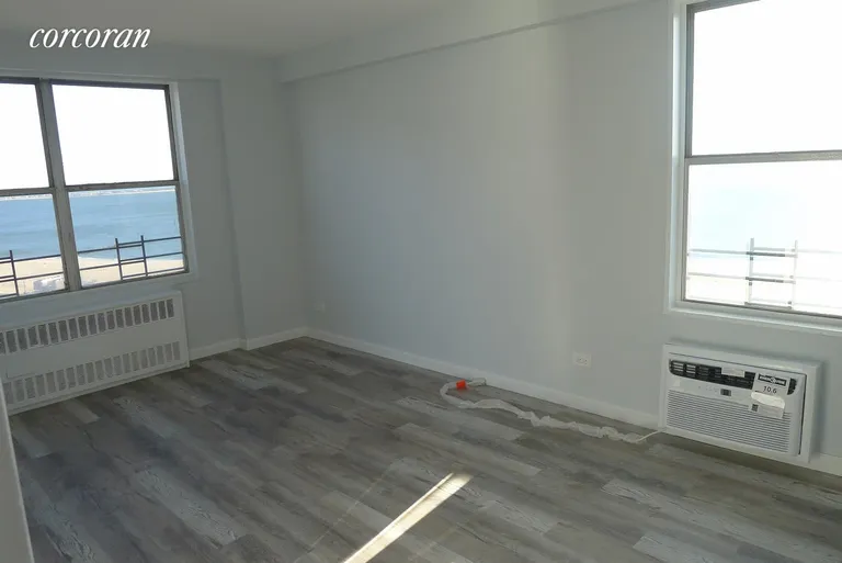 New York City Real Estate | View 601 Surf Avenue, 17F | Bedroom 1 | View 4
