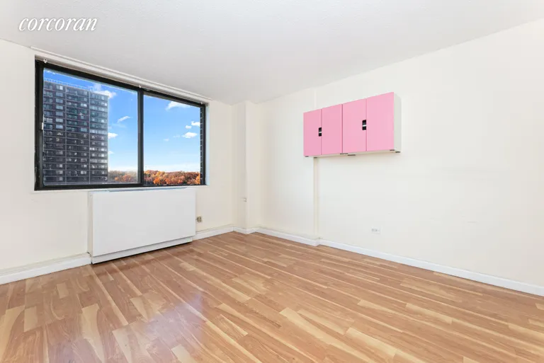 New York City Real Estate | View 2 Bay Club Drive, 8T | room 3 | View 4