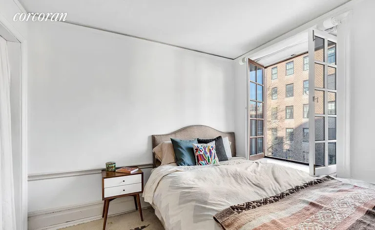 New York City Real Estate | View 30-32 West 9th Street, 5A | room 3 | View 4