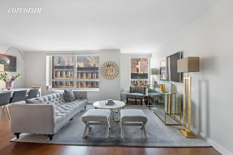 New York City Real Estate | View 200 East 94th Street, 508 | room 1 | View 2