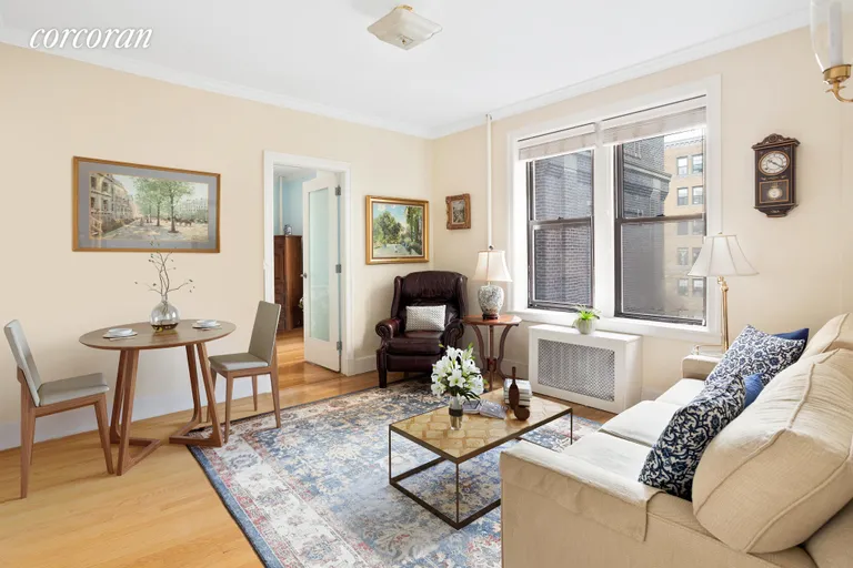 New York City Real Estate | View 305 8th Avenue, C4 | 2 Beds, 1 Bath | View 1