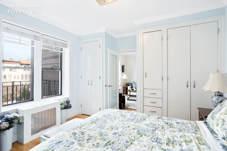 New York City Real Estate | View 305 8th Avenue, C4 | Bed 1 | View 4
