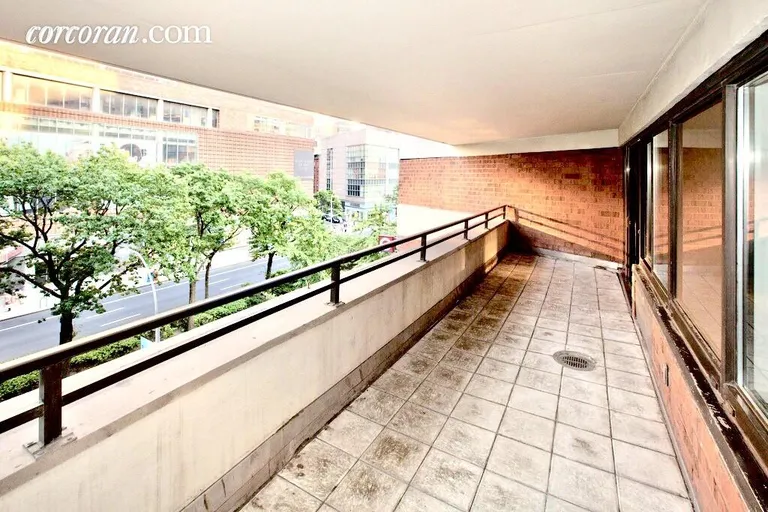 New York City Real Estate | View 1991 Broadway, 3C | room 4 | View 5
