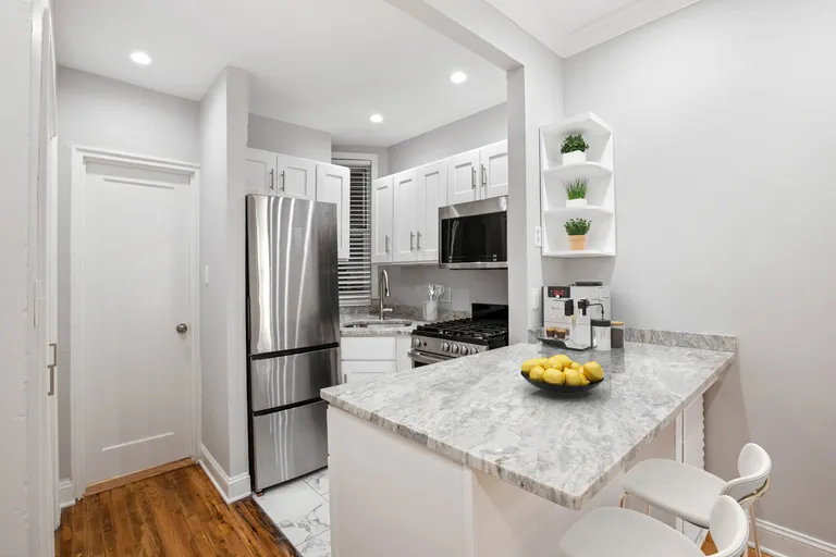 New York City Real Estate | View 521 East 81st Street, 1C | Other Listing Photo | View 3