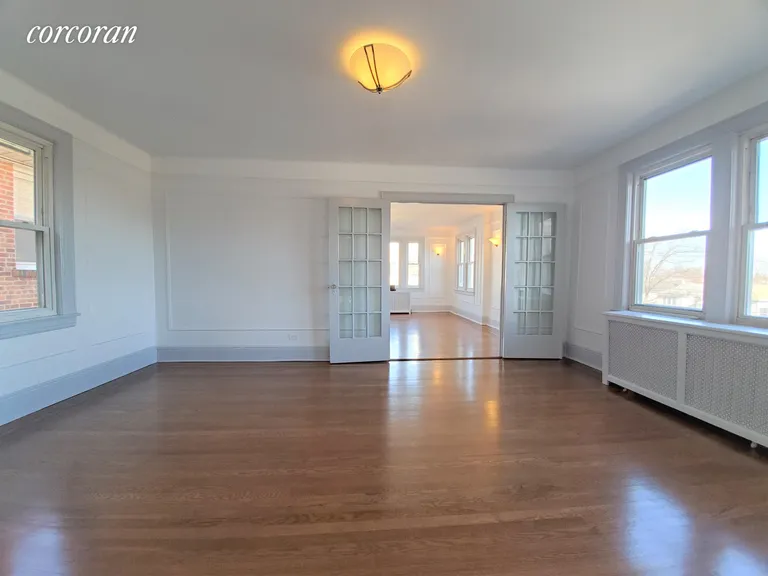 New York City Real Estate | View 278 East 240th Street, 2 | room 4 | View 5