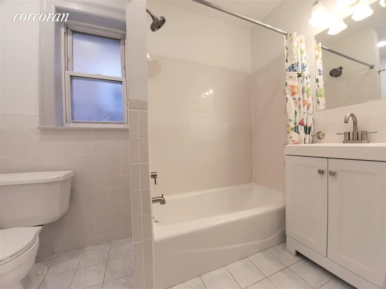 New York City Real Estate | View 278 East 240th Street, 2 | room 14 | View 15