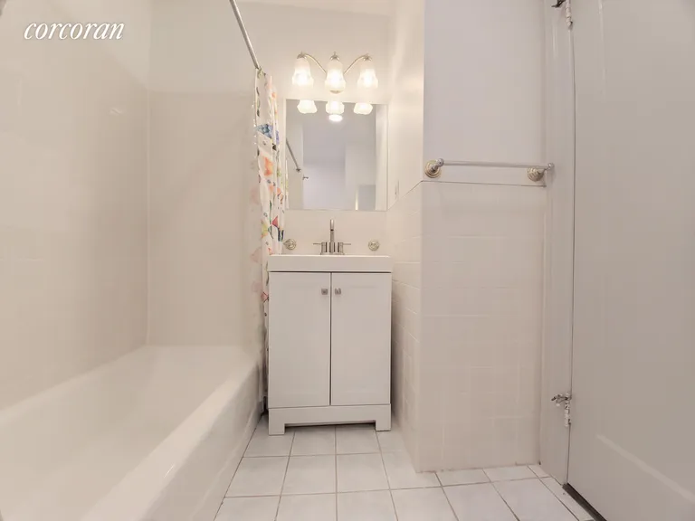 New York City Real Estate | View 278 East 240th Street, 2 | room 15 | View 16