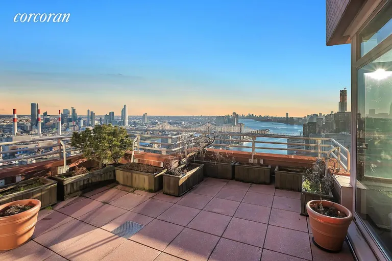 New York City Real Estate | View 524 East 72Nd Street, PH2 | room 23 | View 24