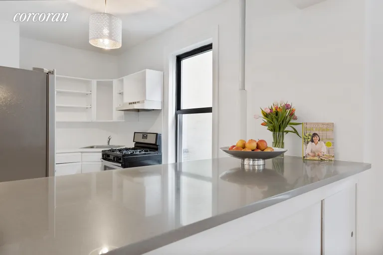 New York City Real Estate | View 61 Eastern Parkway, 2D | room 5 | View 6