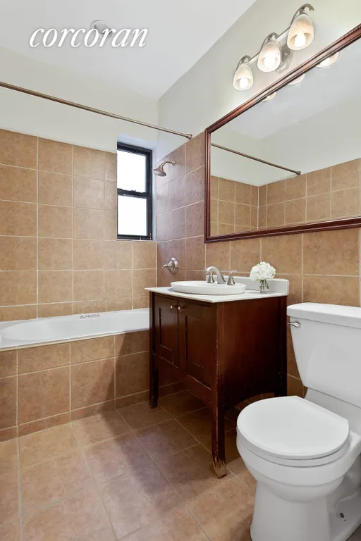 New York City Real Estate | View 225 Eastern Parkway, 3D | room 9 | View 10