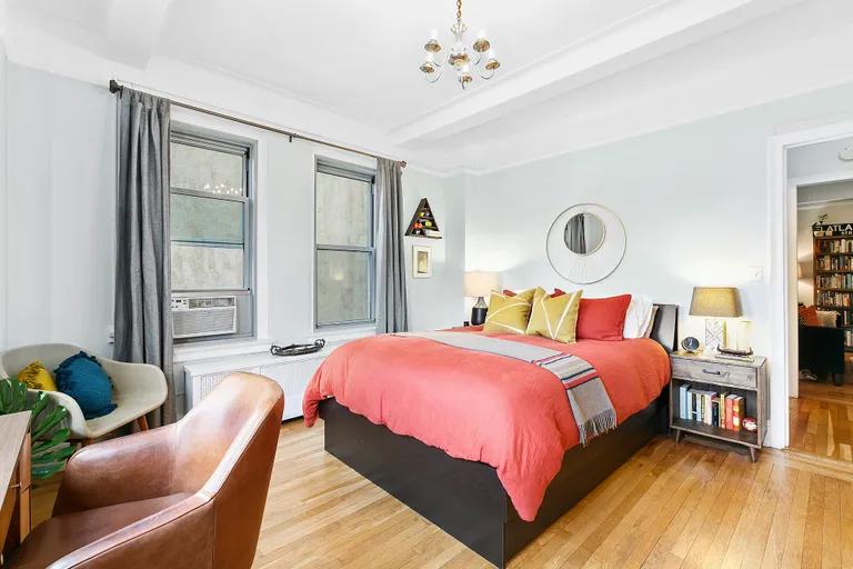 New York City Real Estate | View 1 Plaza Street West, 3B | room 3 | View 4