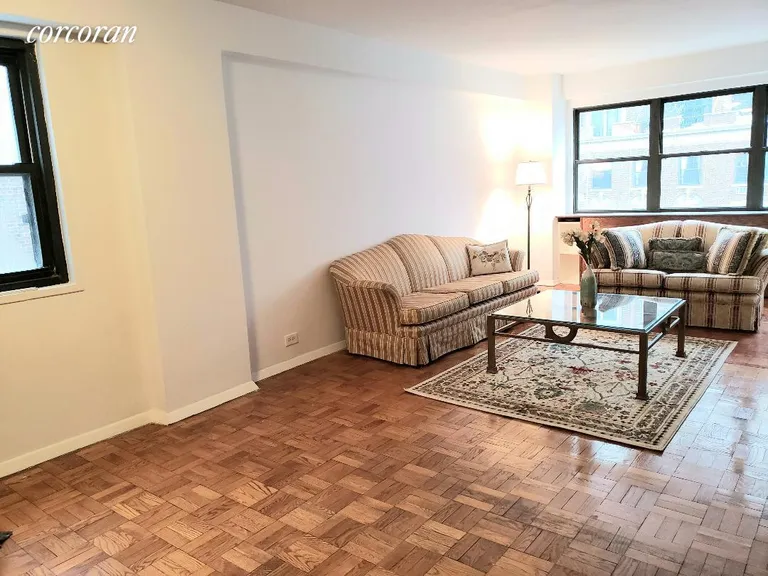 New York City Real Estate | View 411 East 57th Street, 18E | room 1 | View 2