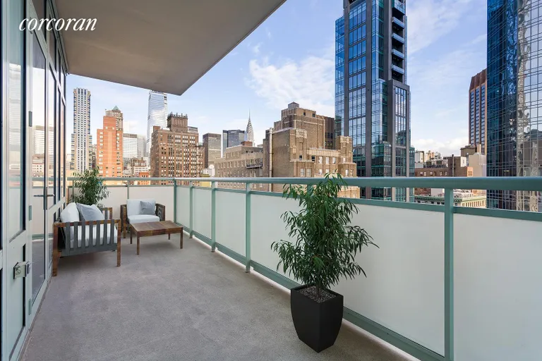 New York City Real Estate | View 325 Fifth Avenue, 25D | Huge private balcony w/ views | View 7