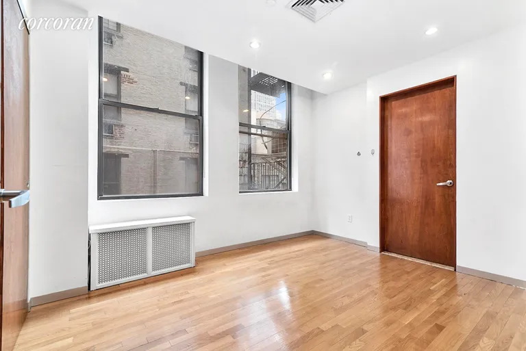 New York City Real Estate | View 14 East 33rd Street, 8S | room 3 | View 4