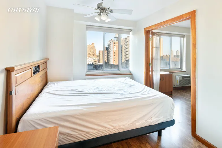 New York City Real Estate | View 400 Central Park West, 12G | room 3 | View 4