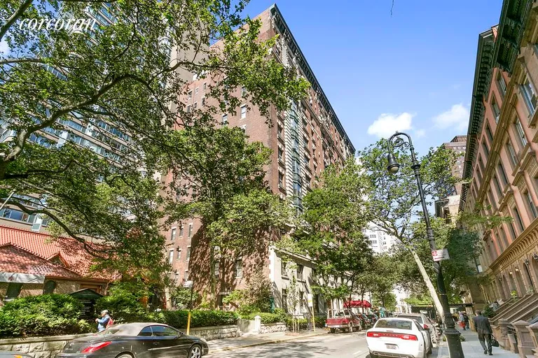 New York City Real Estate | View 140 West 69th Street, 75C | West 69th Street | View 10