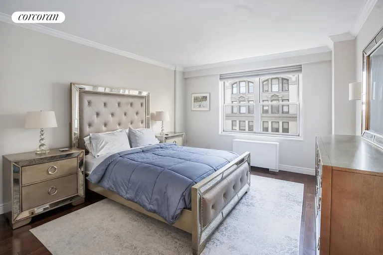 New York City Real Estate | View 69 Fifth Avenue, 14F | room 3 | View 4