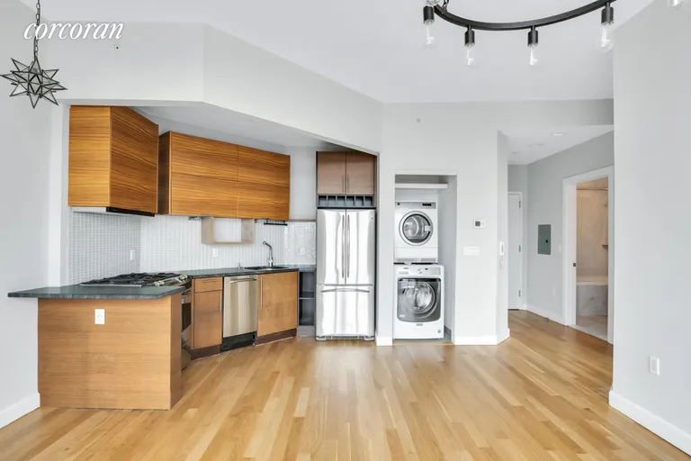 New York City Real Estate | View 11-24 31st Avenue, 13B | room 5 | View 6