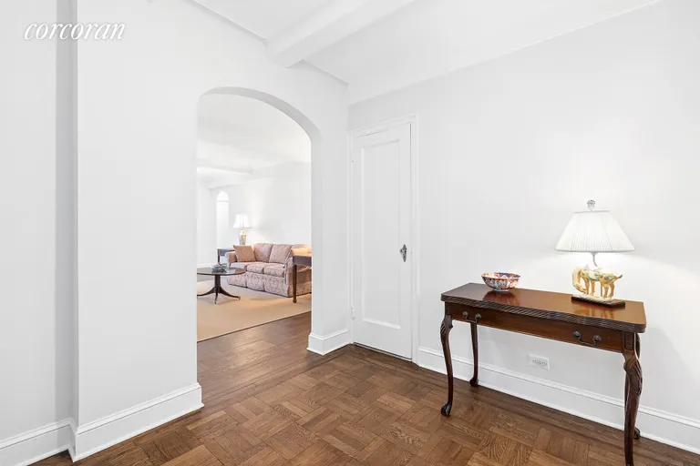New York City Real Estate | View 325 East 79th Street, 9C | room 2 | View 3