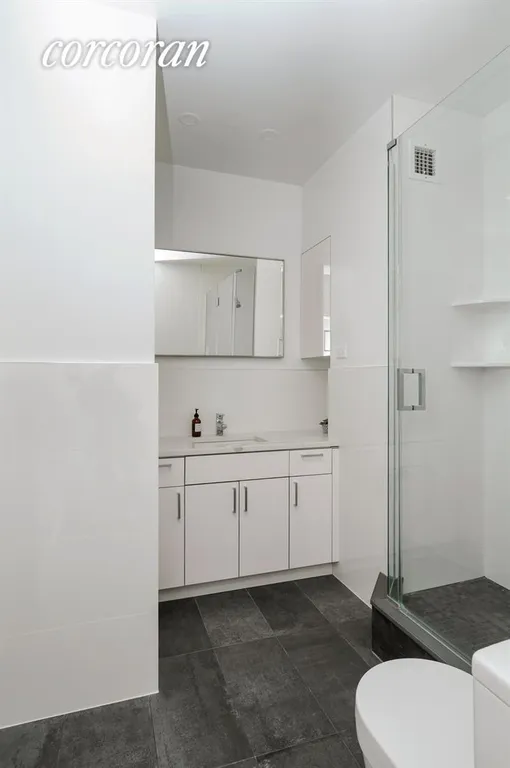 New York City Real Estate | View 104 West 70th Street, 6B | Master Bathroom  | View 8