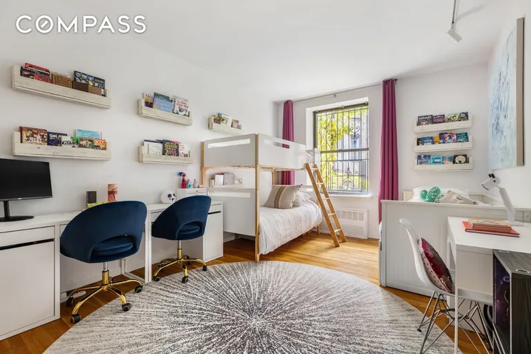 New York City Real Estate | View 315 Saint Johns Place, 1F | room 8 | View 9