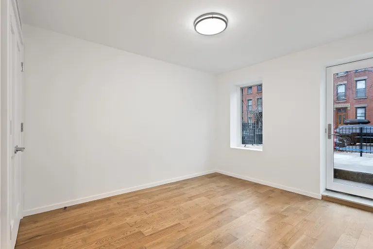 New York City Real Estate | View 390 12th Street, 1 | room 4 | View 5