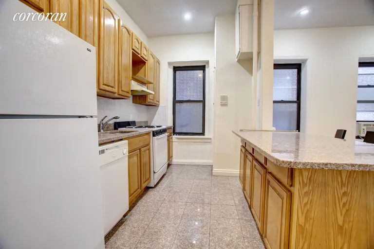 New York City Real Estate | View 160 Claremont Avenue, 1B | room 3 | View 4
