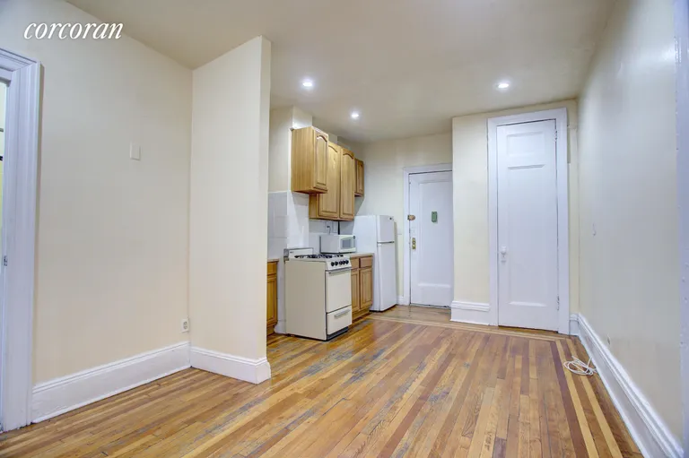 New York City Real Estate | View 160 Claremont Avenue, 2-K | room 1 | View 2
