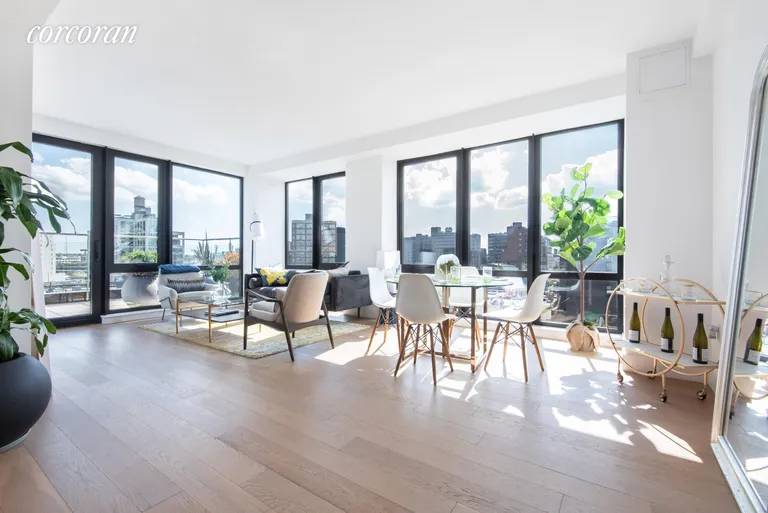 New York City Real Estate | View 46-20 11th Street, 7B | 3 Beds, 2 Baths | View 1