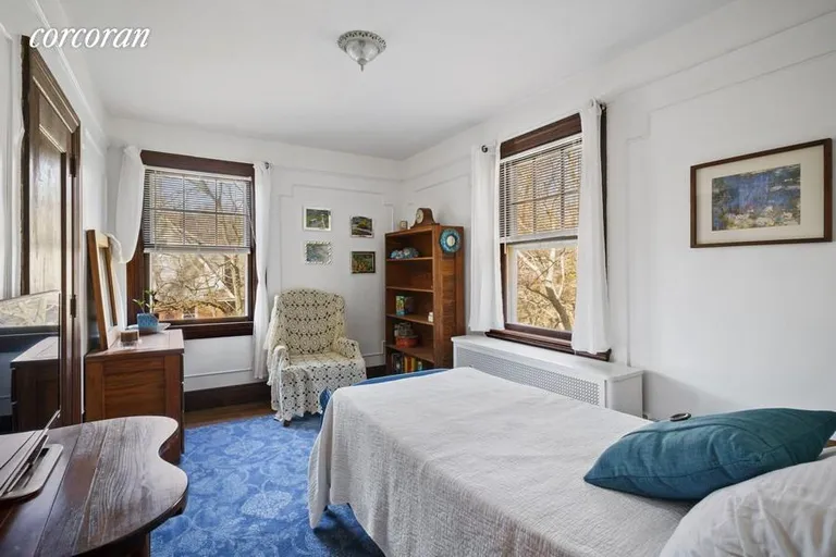 New York City Real Estate | View 22 Nixon Avenue | 5 Beds, 2 Baths | View 1