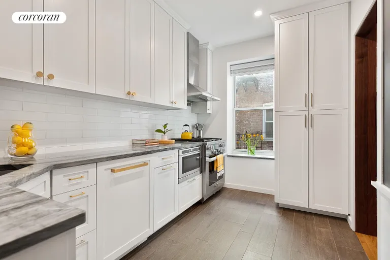 New York City Real Estate | View 90 Prospect Park West, 3R | room 6 | View 7
