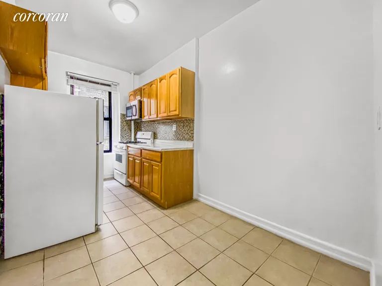 New York City Real Estate | View 225 Bennett Avenue, 3M | Dining Room | View 4