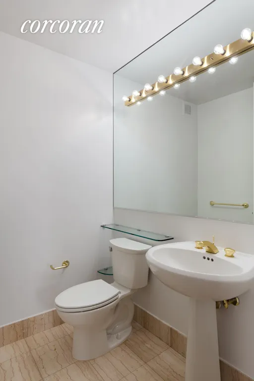 New York City Real Estate | View 150 Columbus Avenue, 21C | room 8 | View 9